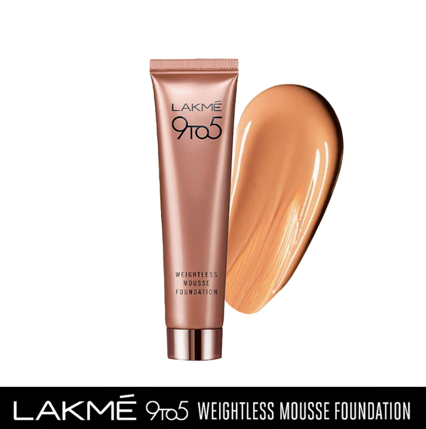 Lakme 9 to 5 Weightless Mousse Foundation - Beige Caramel